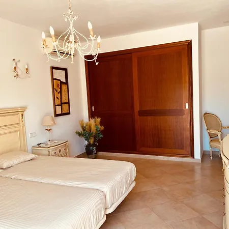 With 50m2 Pool Close To Golf Vall Dor And Portocolom
